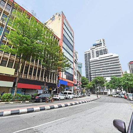 Super Oyo 90572 J Hotel Masjid India 쿠알라룸푸르 외부 사진