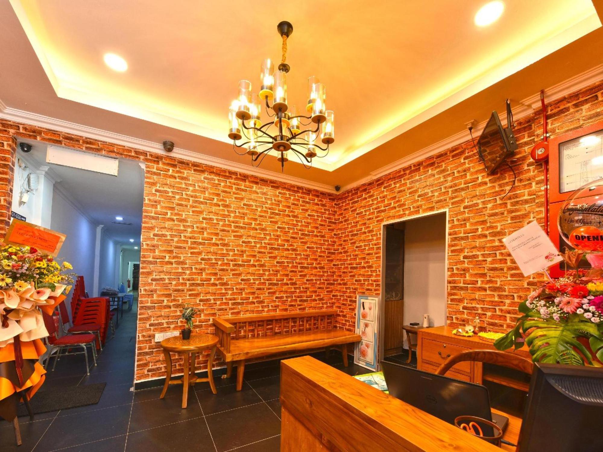 Super Oyo 90572 J Hotel Masjid India 쿠알라룸푸르 외부 사진